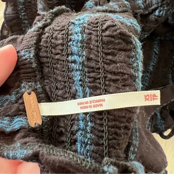 Free People Smocked Lace-Up Cropped Tank - Picture 6 of 8